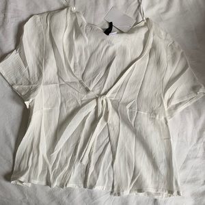 BRAND NEW H&M BLOUSE